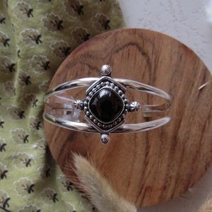Onyx Cuff Bracelet